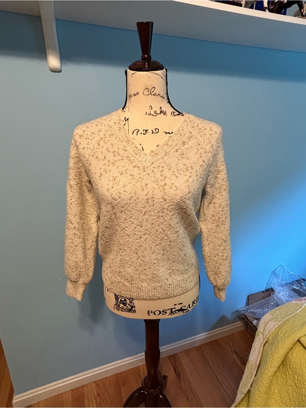 LOFT Cream Speckled V-Neck Sweater